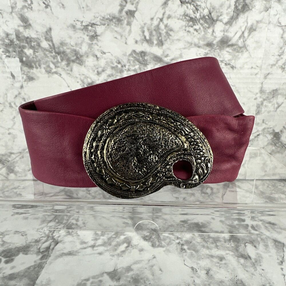 Vintage Women Adjustable Wide Leather Belt With Brass Paisley Clip Buckle Size M